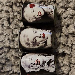 Marilyn Monroe shot glasses